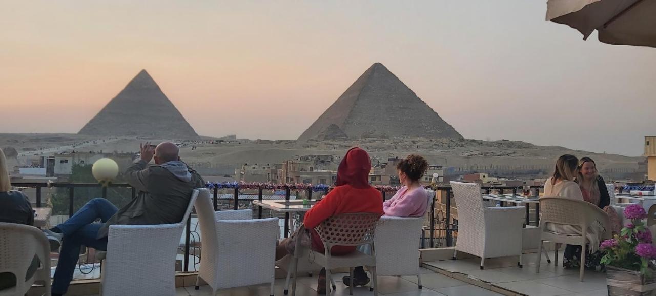 Golden Pyramids Inn Kafret el-Gabal エクステリア 写真