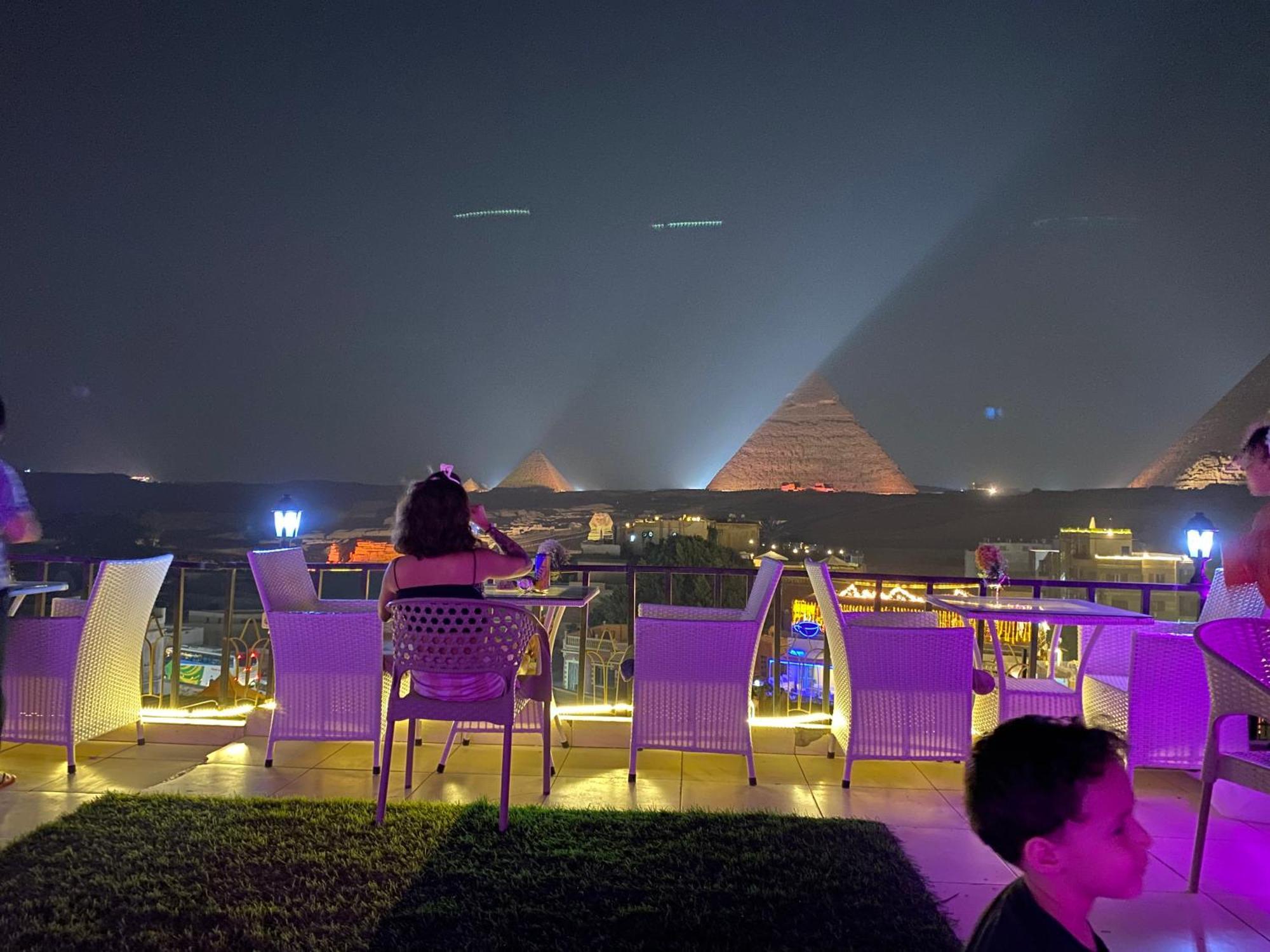 Golden Pyramids Inn Kafret el-Gabal エクステリア 写真