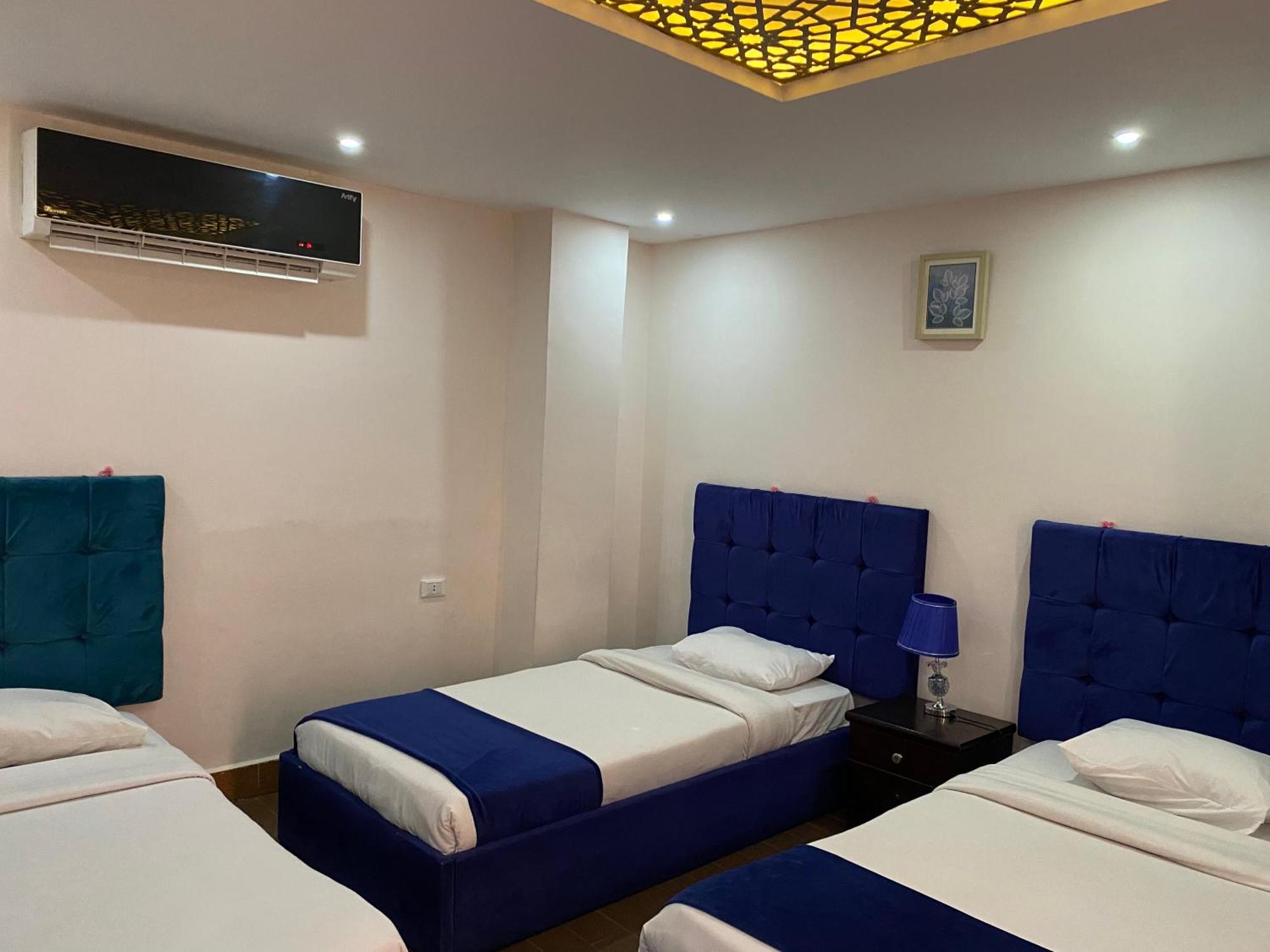 Golden Pyramids Inn Kafret el-Gabal エクステリア 写真