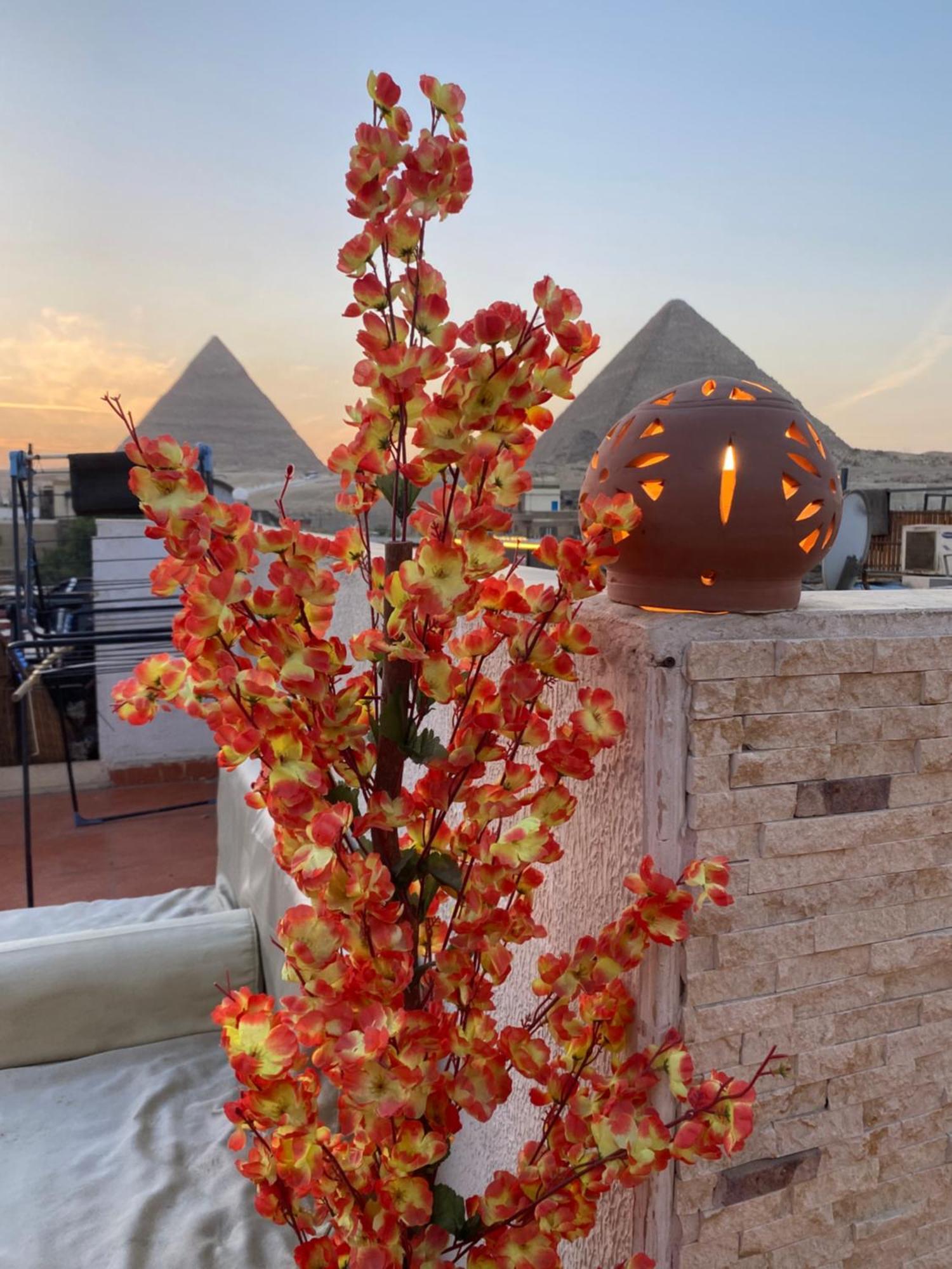 Golden Pyramids Inn Kafret el-Gabal エクステリア 写真
